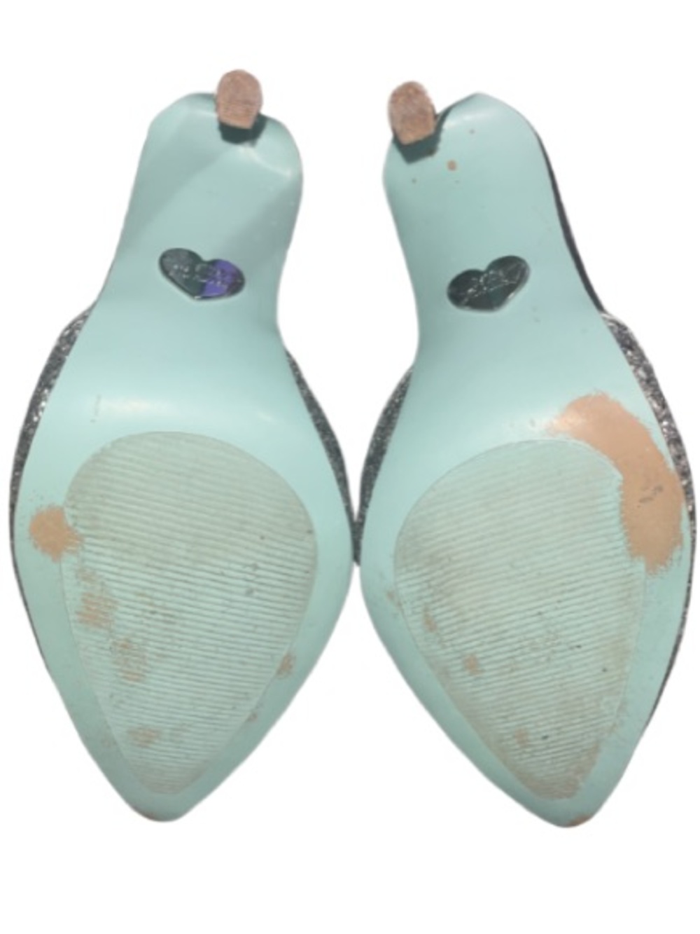 Blue by Betsey Johnson
"Stela" Silver Glitter Mesh Pumps 9.5 - Picture 4 of 10